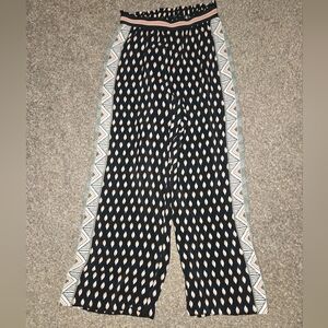 Maeve Rooibos,  Black and White Geometric Wide Leg Pants